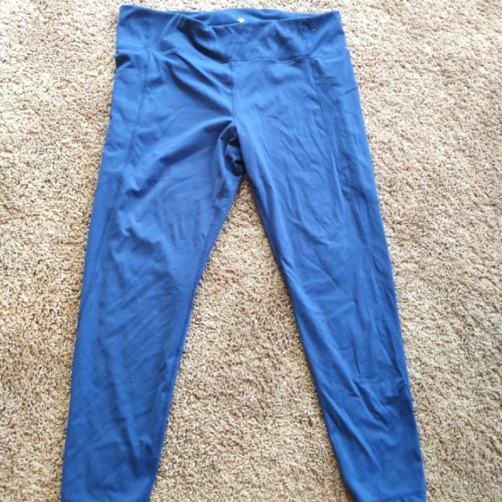 Gently worn leggings